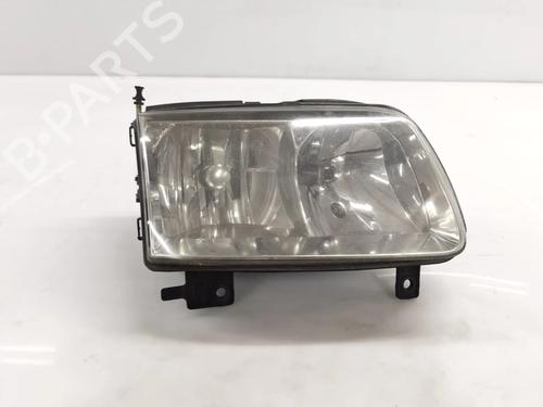 Used Right headlight VW POLO (6N2) 1.4 16V (101 hp) 15710152