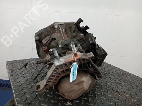 Used Gearbox Gearbox FIAT LINEA (323_, 110_) 1.4 (77 hp) 36037389 36037389