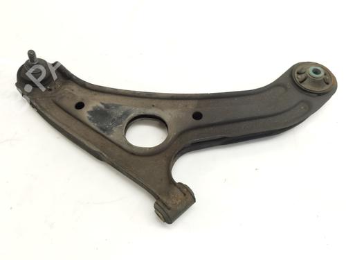 Used Right front suspension arm HYUNDAI GETZ (TB) [2001-2011]  20667390