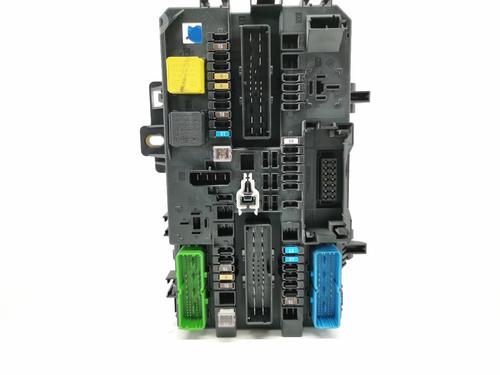 Fuse box OPEL ASTRA H GTC (A04) 1.7 CDTi (L08) (101 hp) 8479005