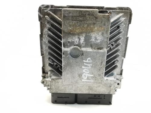 Used Engine control unit (ECU) VW PASSAT B6 (3C2) 2.0 TDI 16V (140 hp) 22762262