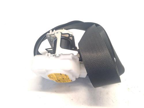 front-right-seatbelt-toyota-rav-4-iv-_a4_-2012-2013-2014-2015-2016-2017-2018-2019-36987266 main image