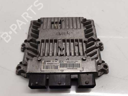 Used Engine control unit (ECU) Engine control unit (ECU) 38037561 38037561
