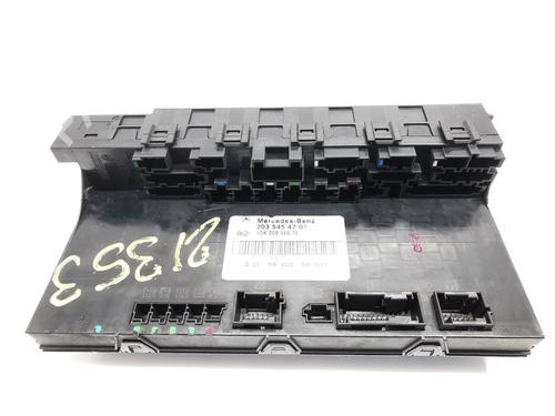 Used Fuse box Fuse box MERCEDES-BENZ C-CLASS (W203) C 220 CDI (203.006, 203.008) (143 hp) 34115271 34115271