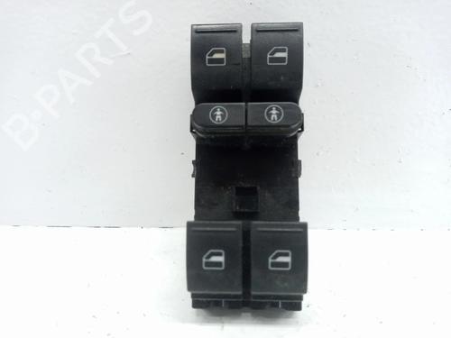Venstre fortil elrude kontakt VW TOUAREG (7LA, 7L6, 7L7) 3.0 V6 TDI (225 hp) 8480803