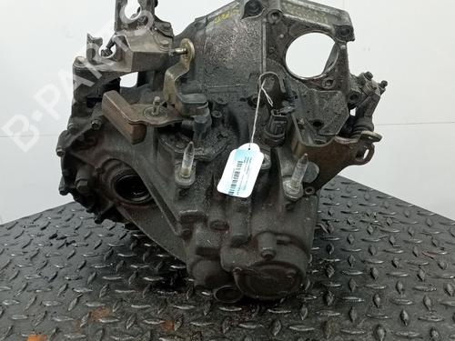 Used Gearbox HONDA CIVIC VII Hatchback (EU, EP, EV) 1.6 i (EP2, EU8, EU6) (110 hp) 31829216