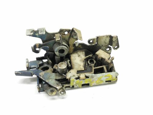 Used Front right lock MERCEDES-BENZ VITO Van (W638) [1997-2003]  10376679