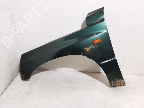 Used Left front fenders Left front fenders 37271472 37271472