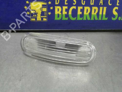 Pisca lateral direito FIAT STILO (192_) 1.9 JTD (192_XE1A) (115 hp) 0046758821