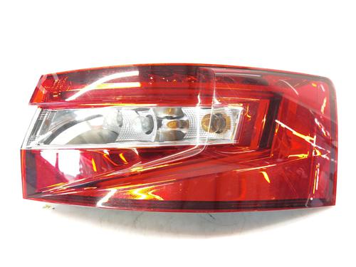 Used Right taillight Right taillight 38959457 38959457