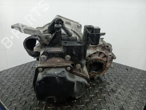 Used Gearbox Gearbox VW POLO V (6R1, 6C1) 1.2 TDI (75 hp) 40037122 40037122