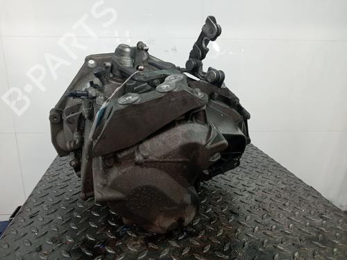 Used Gearbox SAAB 9-3 (YS3F, E79, D79, D75) 1,8t (150 hp) 32235191