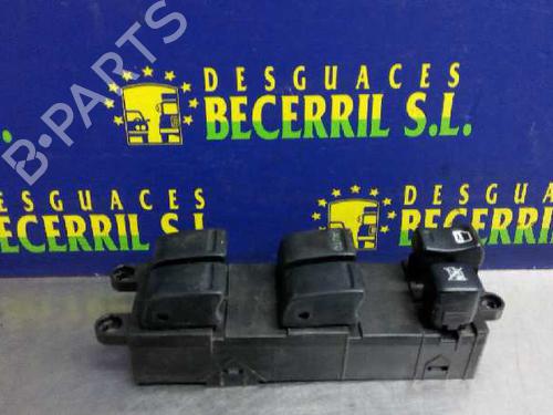 Used Left front window switch NISSAN ALMERA TINO (V10) 2.2 dCi (112 hp) 8442801