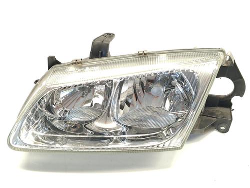 Used Left headlight NISSAN ALMERA II Hatchback (N16) 2.2 Di (110 hp) 29520184