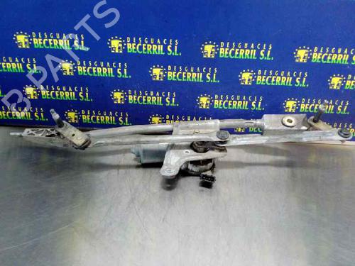 Used Front wiper motor VOLVO V70 II (285) 2.4 T (200 hp) 8457621