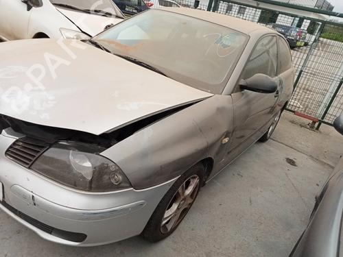 Left front steering knuckle SEAT IBIZA III (6L1) 1.4 16V | BP9412652M25