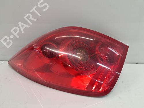 Rückleuchte Links für NISSAN PRIMERA Hatchback (P12) 2.2 dCi (139 hp) 33122762