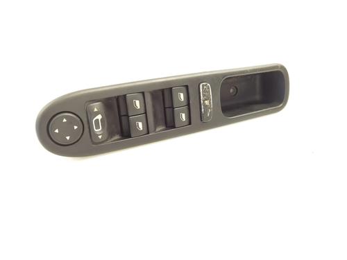 Used Left front window switch PEUGEOT 307 CC (3B) 2.0 16V (136 hp) 16033537