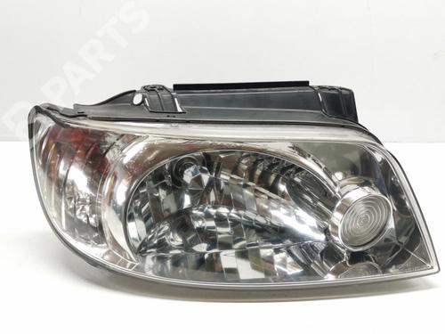 Used Right headlight Right headlight HYUNDAI MATRIX (FC) 1.5 CRDi (82 hp) 10421401 10421401