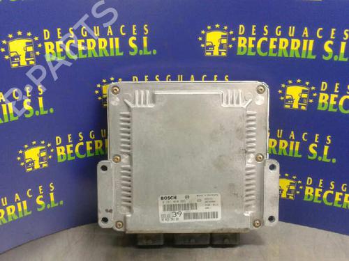 Used Engine control unit (ECU) CITROËN C5 I (DC_) 2.2 HDi (DC4HXB, DC4HXE) (133 hp) 8445216
