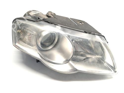 Used Right headlight VW PASSAT B6 (3C2) 2.0 TDI (140 hp) 30697833