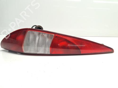 Used Left taillight FORD MONDEO III Turnier (BWY) 2.0 TDCi (130 hp) 32208907