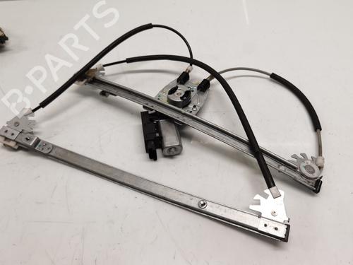 Rudehejsemekanisme ventre foran RENAULT LAGUNA II (BG0/1_) 1.6 16V (BG0A, BG0L) | BP30599351C22