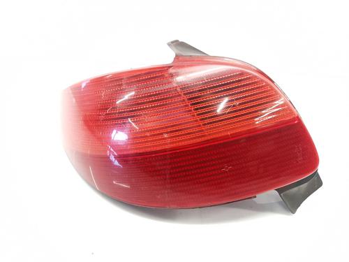 Used Left taillight PEUGEOT 206 Hatchback (2A/C) 1.9 D (69 hp) 25485913