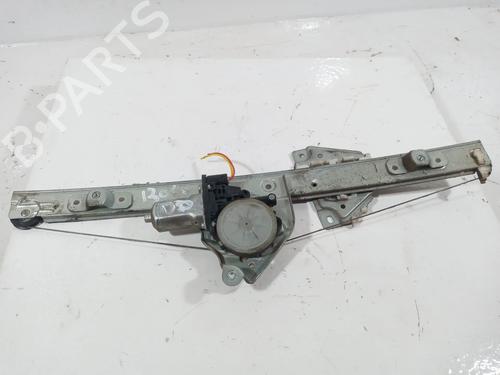 Front right window mechanism SUZUKI GRAND VITARA II (JT, TE, TD) 1.9 DDiS All-wheel Drive (JT419, TD44, JB419WD, JB419XD) (129 hp) 8482868