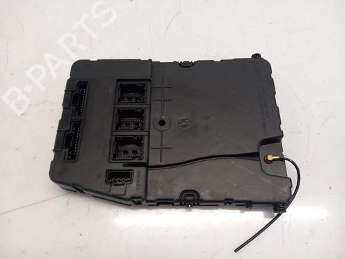 Used Electronic module RENAULT SCÉNIC II (JM0/1_) [2003-2010]  23900317