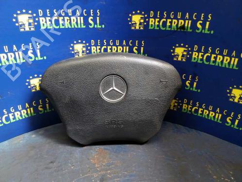 Used Driver airbag MERCEDES-BENZ M-CLASS (W163) [1998-2005]  8424804