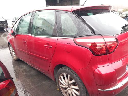 Fuse box CITROËN C4 Picasso I MPV (UD_) 2.0 HDi 150 | BP32342951E1 