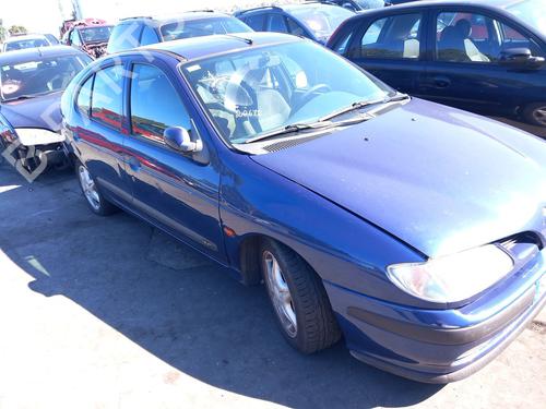 Brugte RENAULT MEGANE I (BA0/1_) 1.9 dTi (BA08, BA0N) (98 hp) 4262048