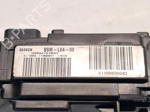Fuse box PEUGEOT 307 (3A/C) 2.0 HDi 90 | BP29856575E1