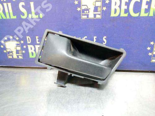 Used Rear left interior door handle Rear left interior door handle VW PASSAT B2 (32B) 1.6 D (54 hp) 8441379 8441379