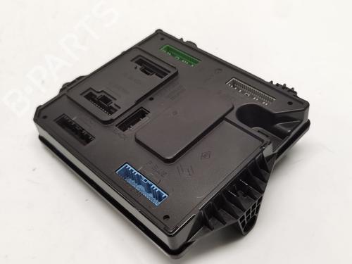 Used Fuse box RENAULT GRAND SCÉNIC III (JZ0/1_) 1.9 dCi (JZ0J, JZ0N, JZ1K, JZ1S) (131 hp) 31183077