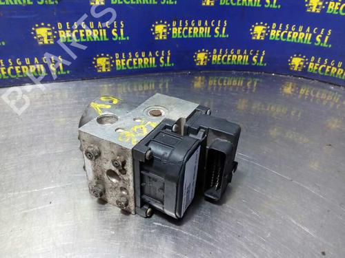 Used ABS pump PEUGEOT 306 (7B, N3, N5) [1993-2003]  12395822