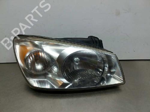 Faro derecho KIA CERATO I Saloon (LD) 2.0 CRDi (112 hp) 8461703