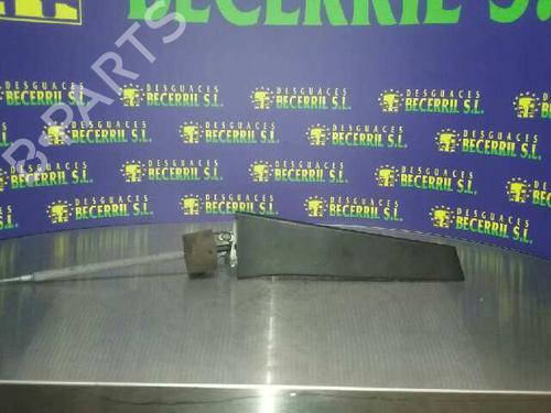 Used Rear right exterior door handle SEAT LEON (1P1) 2.0 TDI (140 hp) 8424910