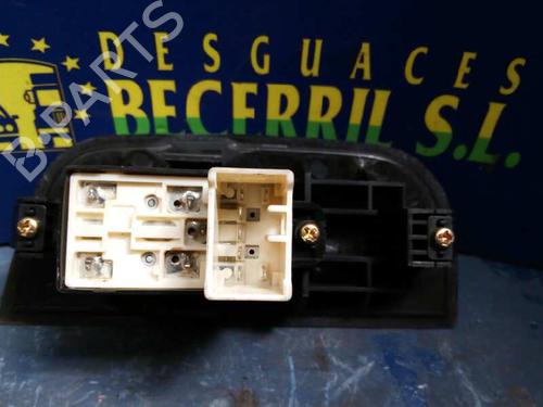 Used Left rear window switch HYUNDAI TERRACAN (HP) [2001-2008]  9264551