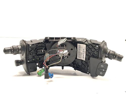 Schakelaar RENAULT GRAND SCÉNIC II (JM0/1_) 1.5 dCi (JM1E) (106 hp) 30052747