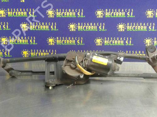 Used Front wiper motor HYUNDAI ELANTRA III (XD) 2.0 CRDi (113 hp) 8447521