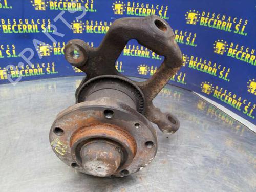 Used Left front steering knuckle VW LT 28-46 II Van (2DA, 2DD, 2DH) 2.5 TDI (102 hp) 16090584