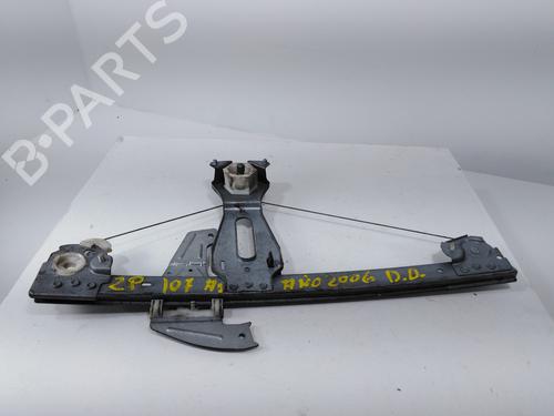 Used Front right window mechanism PEUGEOT 107 (PM_, PN_) 1.0 (68 hp) 8477701