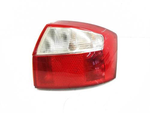 Right taillight AUDI A4 B6 Avant (8E5) 1.9 TDI | BP30698220C35 - Image 2