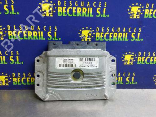 Used Control unit PEUGEOT 607 (9D, 9U) 2.7 HDi 24V (204 hp) 8445560