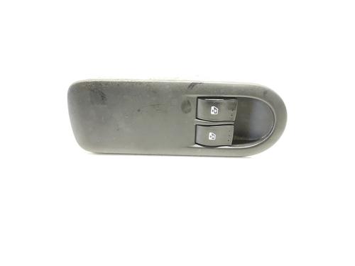 Used Left front window switch RENAULT MEGANE II (BM0/1_, CM0/1_) 1.5 dCi (BM02, BM13, BM2A, CM02, CM13) (101 hp) 29806833