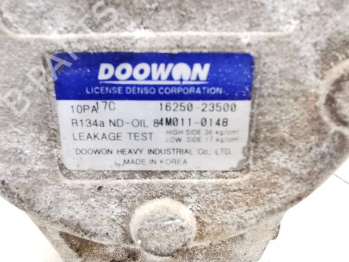 AC compressor KIA SORENTO I (JC) 2.5 CRDi 4WD | BP28694439M34