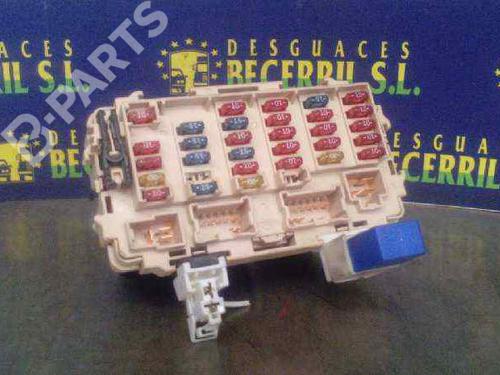 fuse-box-nissan-x-trail-i-t30-22-dci-fwd-a0366-2001-2002-2003-2004-2005-2006-2007-2008-2009-2010-2011-2012-2013-8430724 main image