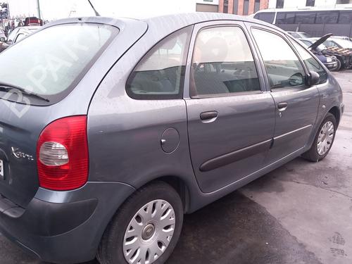 Left headlight CITROËN XSARA PICASSO (N68) 1.6 16V | BP31882102C28 